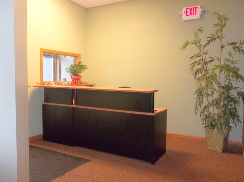 More Photos Of 9200 W 191st St, Mokena Office For Lease