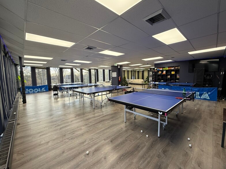 More Photos Of 350 Madison Ave, Cresskill Office For Sale