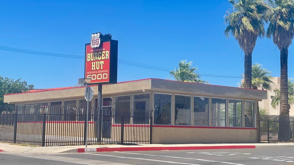 More Photos Of 701 W Broadway St, Needles Fast Food For Sale
