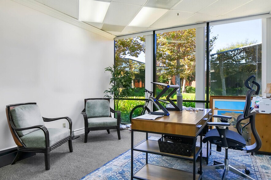 More Photos Of 5001 Birch St, Newport Beach Office For Sale