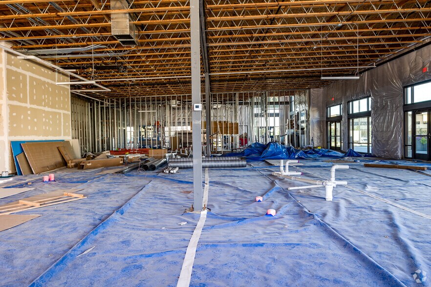 More Photos Of Eagle Road and Interstate 84, Meridian Restaurant For Lease