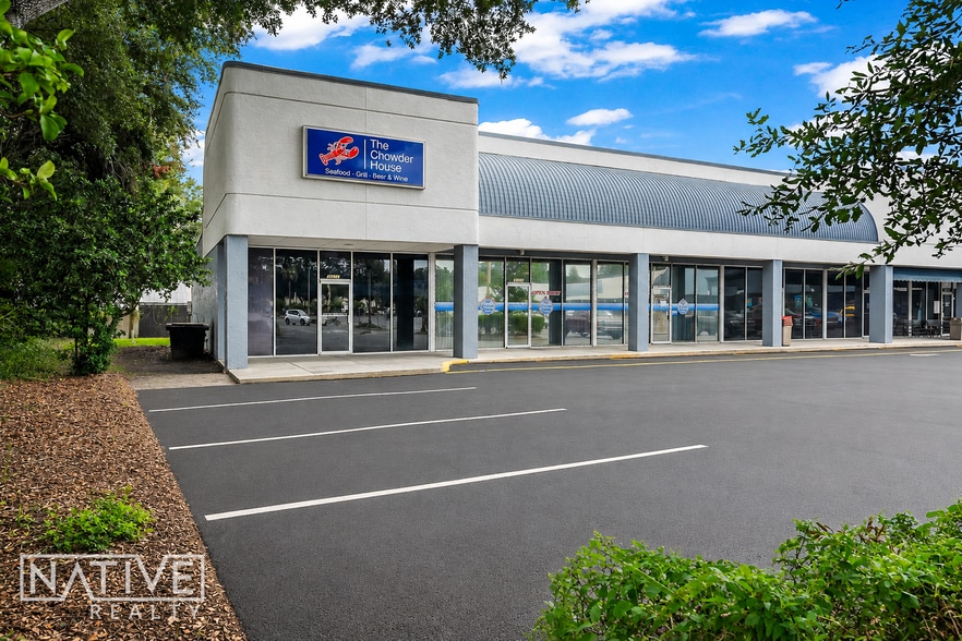 More Photos Of 36520 Pure Water Way, Zephyrhills General Retail For Lease