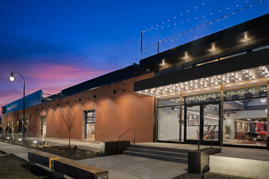 Primary Photo Of 660 S 400 W, Salt Lake City Hotel For Lease