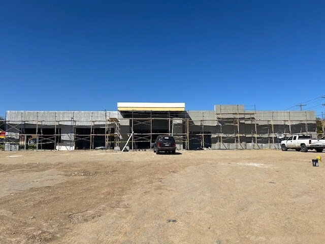 More Photos Of 1310 Trey Dr, Laredo Office For Lease
