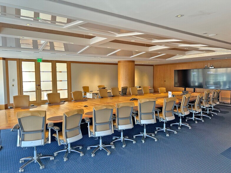 More Photos Of 4100 Wildwood Pky, Atlanta Unknown For Lease