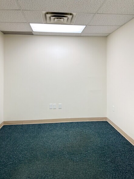 More Photos Of 400 Jefferson Ave, Washington Medical For Lease