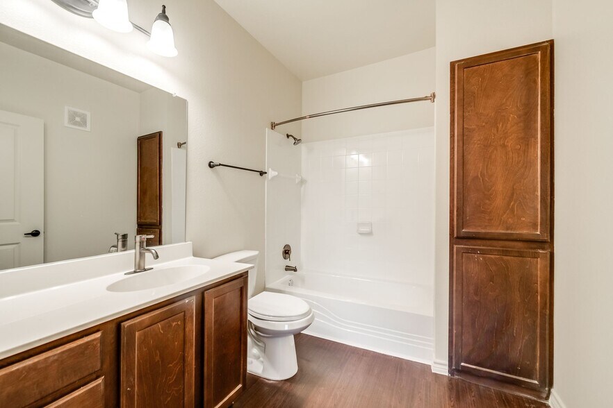 More Photos Of 2410 W Jack Finney Blvd, Greenville Apartments For Sale
