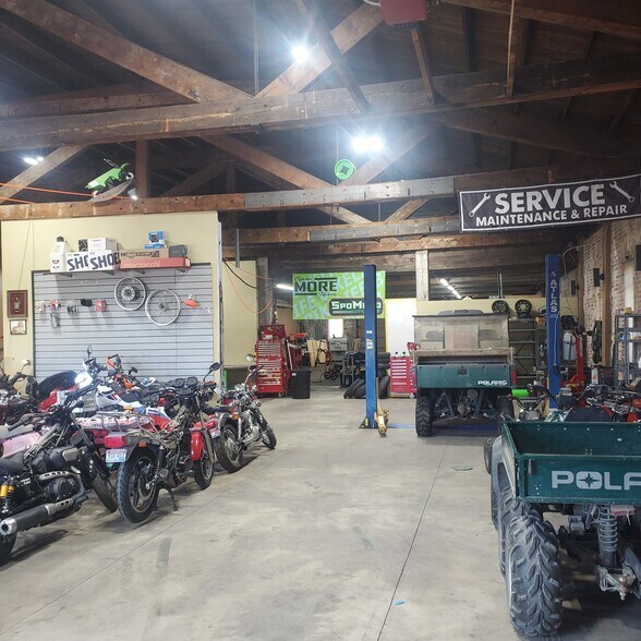 More Photos Of 1517 E Sprague Ave, Spokane Storefront Retail Office For Lease