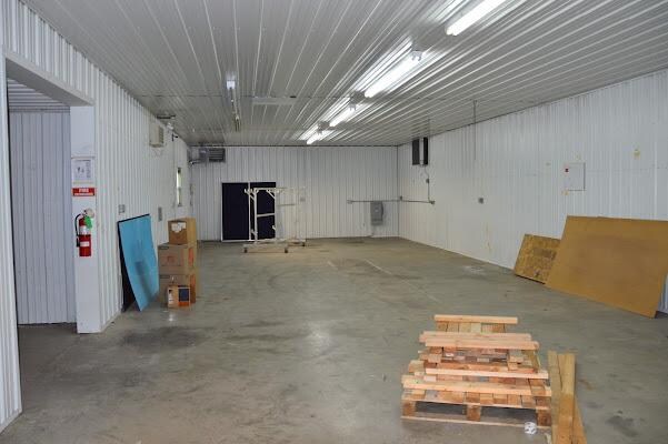 More Photos Of 602-0 Industrial Dr, Orwigsburg Manufacturing For Sale