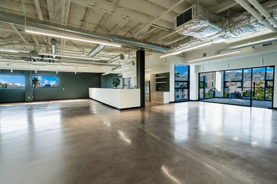 More Photos Of 110 S Fairfax Ave, Los Angeles Office For Lease