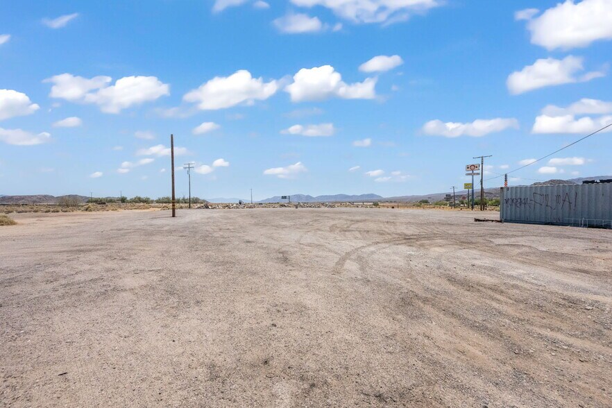 More Photos Of 72363 Baker Blvd, Baker Service Station For Sale