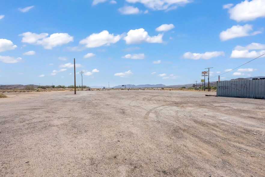 More Photos Of 72363 Baker Blvd, Baker Service Station For Sale
