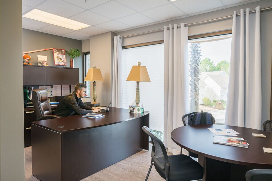 More Photos Of 701 Market St, Saint Augustine Loft Creative Space For Sale