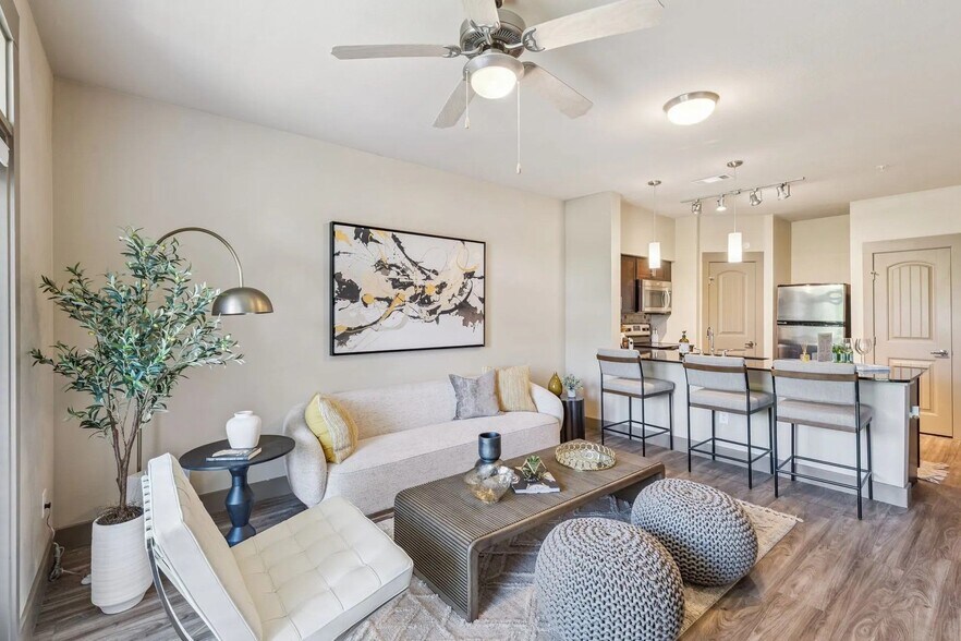 More Photos Of 1325 N Walker Ave, Oklahoma City Apartments For Lease
