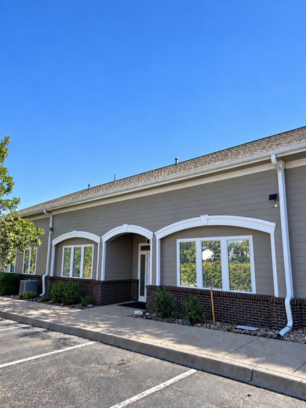 More Photos Of 2230 S Fraser St, Aurora Medical For Sale