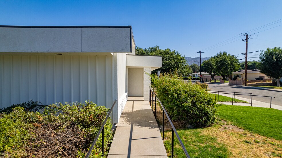 More Photos Of 432 S Mill St, Tehachapi Medical For Lease