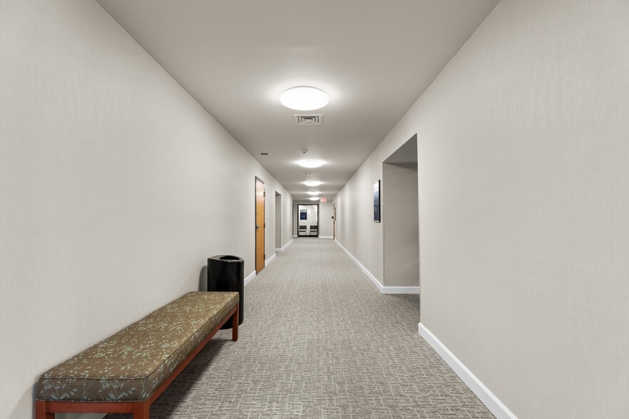 More Photos Of 28711 8 Mile Rd, Livonia Medical For Lease