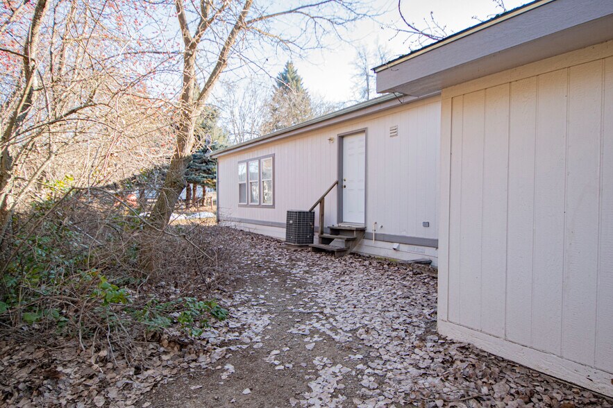 More Photos Of 6885 Bauman St, Bonners Ferry Office Residential For Lease