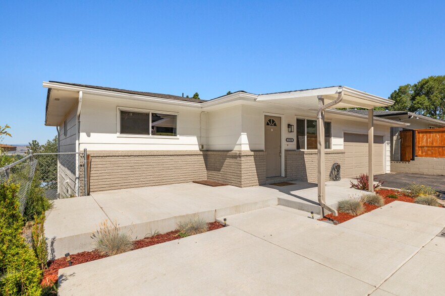 Primary Photo Of 1754 Kimberly Dr, Klamath Falls Multifamily For Sale