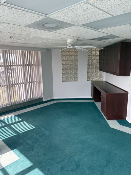 More Photos Of 8000 S Us-1 Hwy, Port Saint Lucie Office For Lease