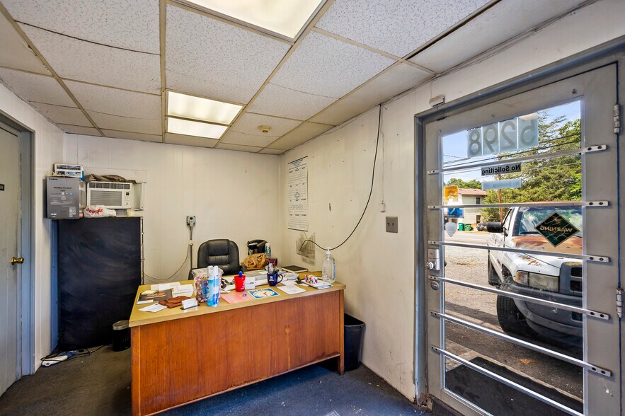 More Photos Of 5326 Main St, Walkertown Service For Sale