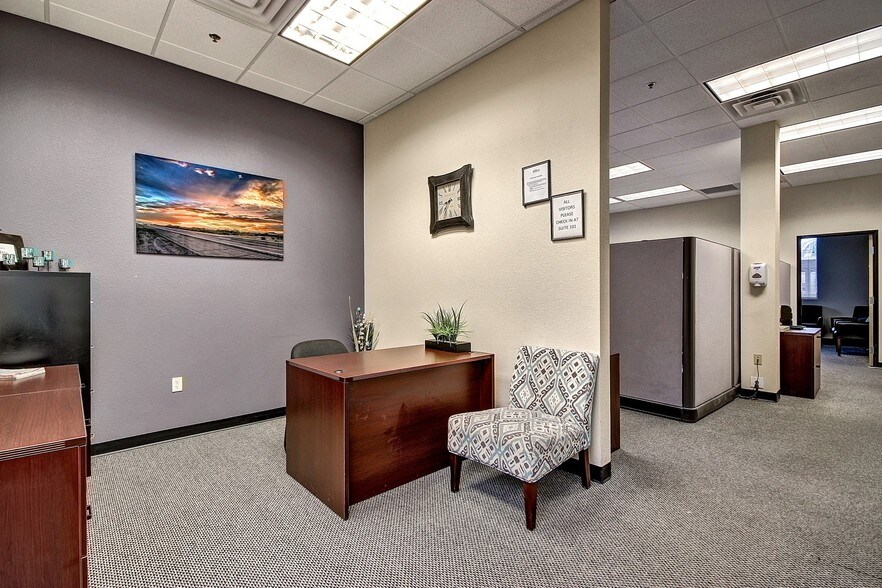 More Photos Of 6262 E Broadway Rd, Mesa Medical For Sale