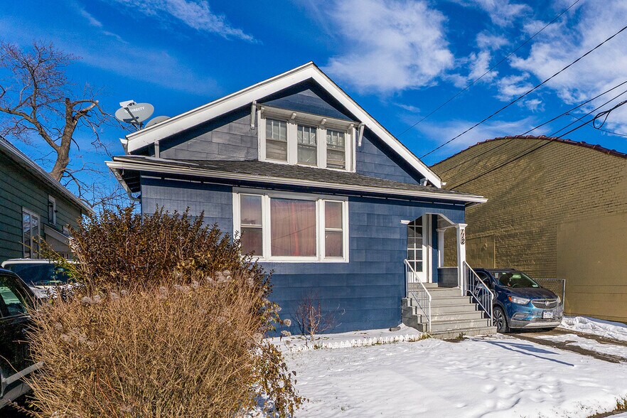 More Photos Of 2820-2824 Bailey Ave, Buffalo Freestanding For Sale