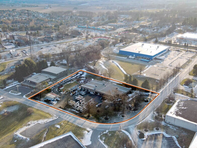 More Photos Of 3040 Industry Dr, Lancaster Flex For Sale