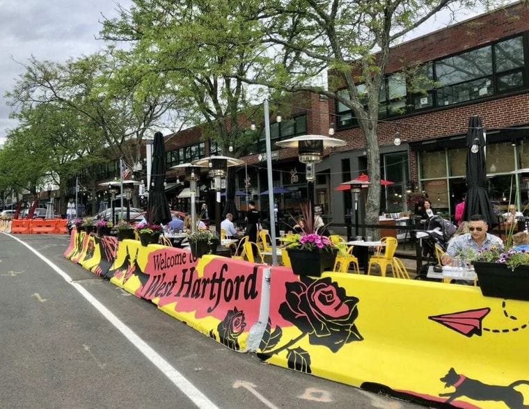 More Photos Of 52-60 LaSalle Rd, West Hartford Storefront Retail Office For Lease