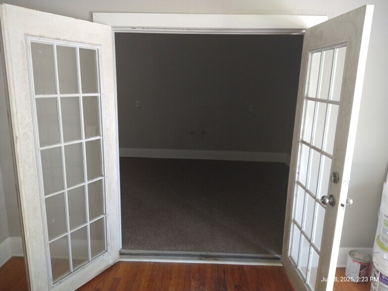 More Photos Of , Tampa Unknown For Sale