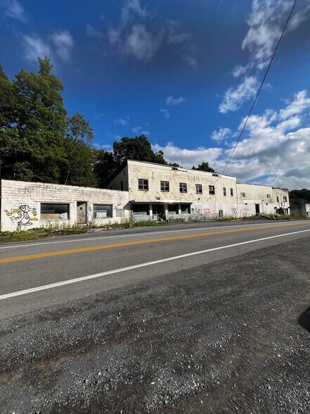 Primary Photo Of 19318 Webster rd, Craigsville Warehouse For Sale