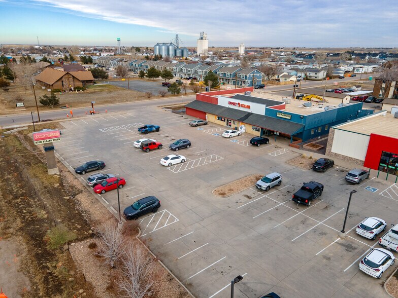 More Photos Of 100 Bennett Ave, Bennett Freestanding For Lease