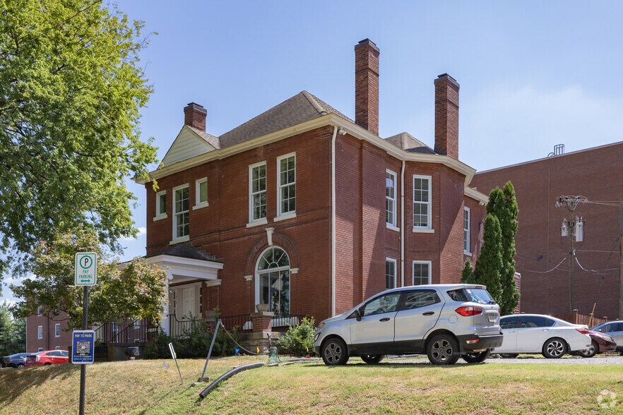 Primary Photo Of 1915 Adelicia St, Nashville Office For Lease