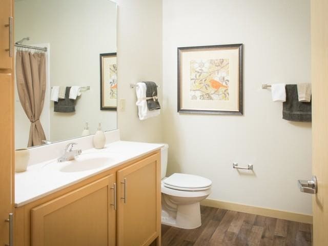 More Photos Of 2220 E Lake St, Minneapolis Apartments For Lease