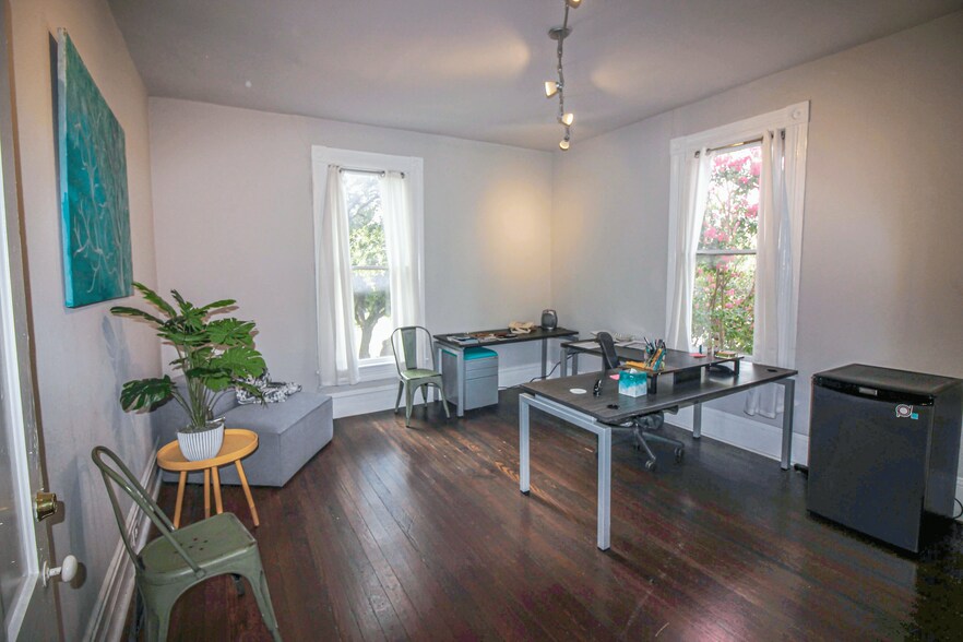 More Photos Of , San Antonio Office For Sale