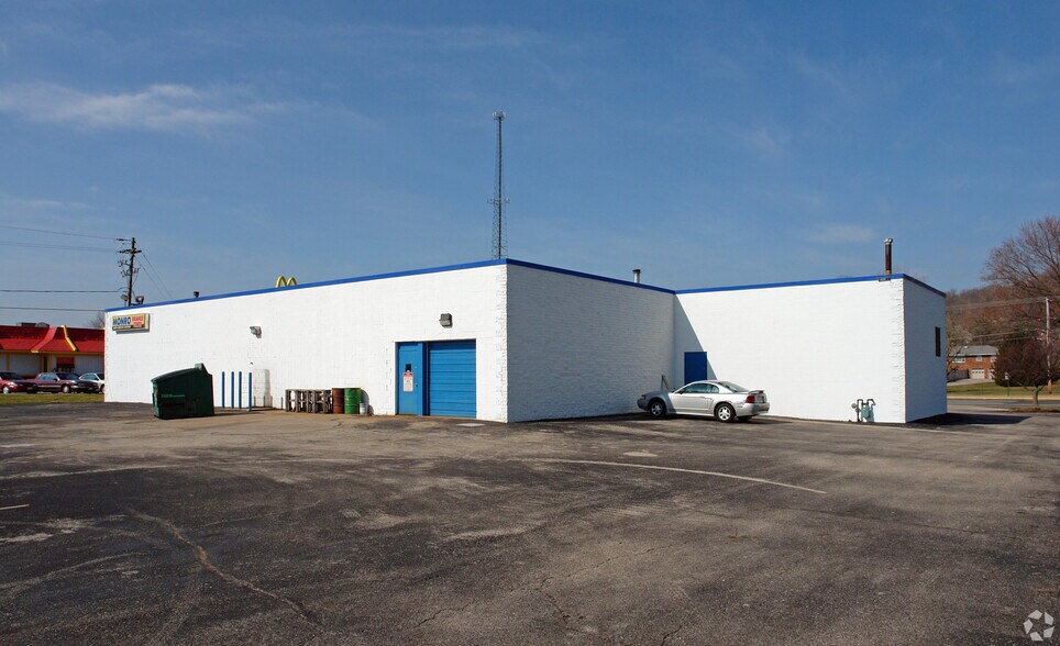 More Photos Of 1180 Upper Valley Pike, Springfield Auto Repair For Sale