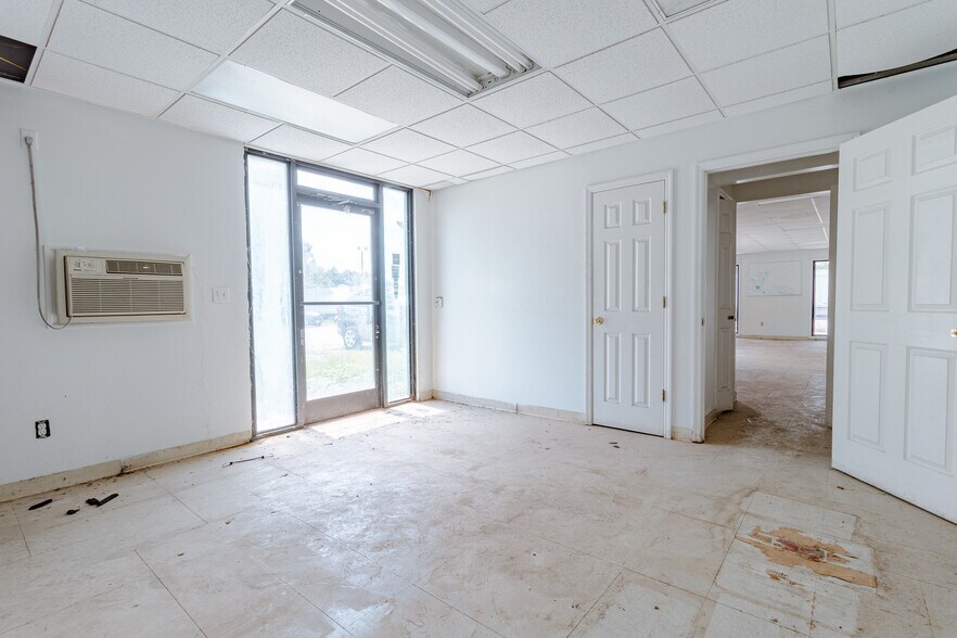 More Photos Of 3656 Chattanooga Rd, Tunnel Hill Warehouse For Sale