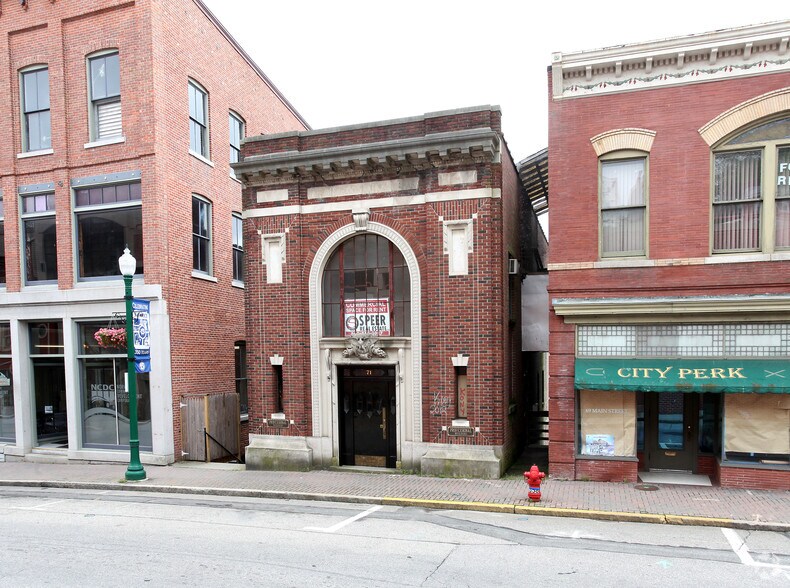 More Photos Of 71 Main St, Norwich Storefront Retail Office For Sale