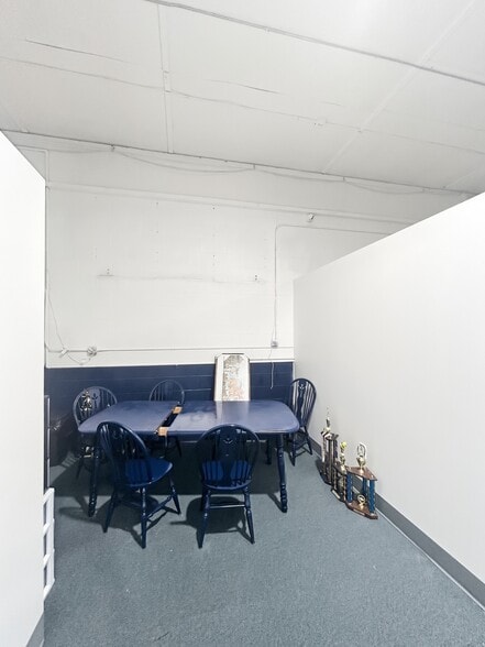 More Photos Of 53 Providence St, West Warwick Restaurant For Sale
