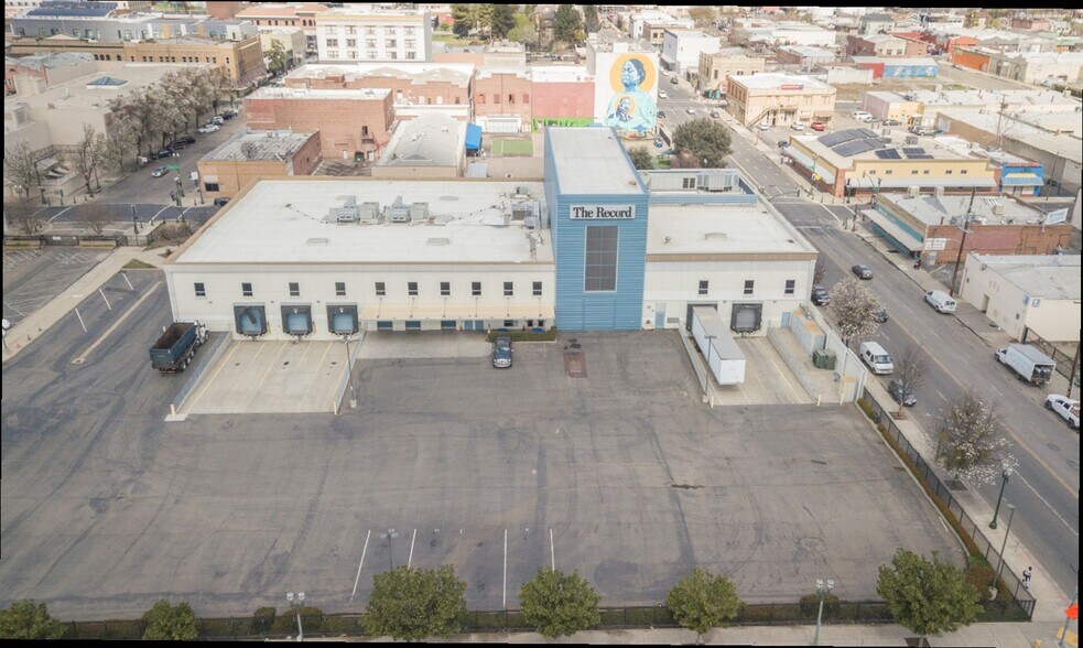 More Photos Of 612 E Market St, Stockton Warehouse For Sale