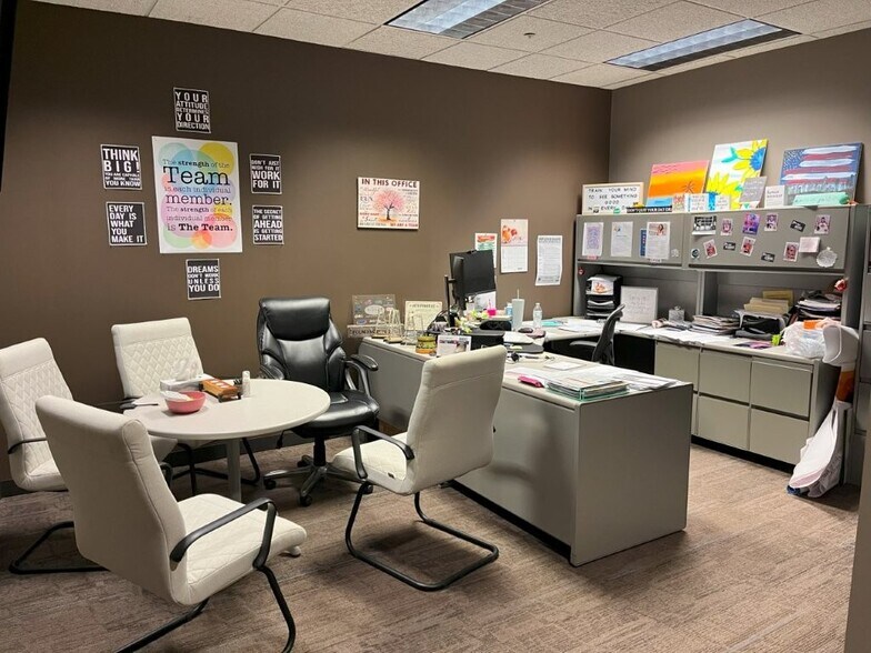 More Photos Of 4300 W 220th St, Farmington Light Distribution For Sale