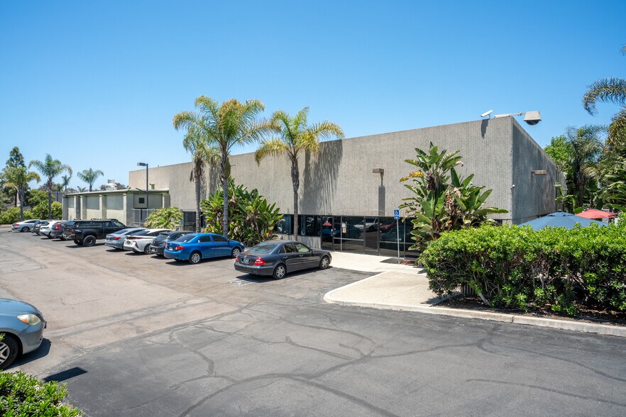 More Photos Of 2261 Rutherford Rd, Carlsbad Research And Development For Lease