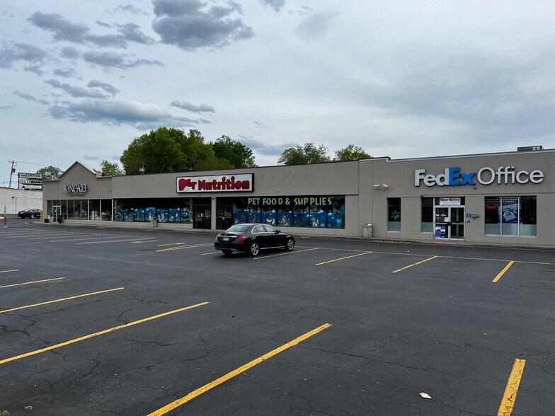 More Photos Of 109-117 E Route 59, Nanuet Freestanding For Lease