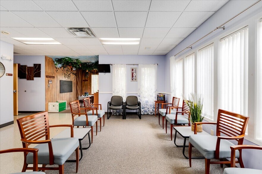 More Photos Of 207 Stage Rd, Hampstead Medical For Lease