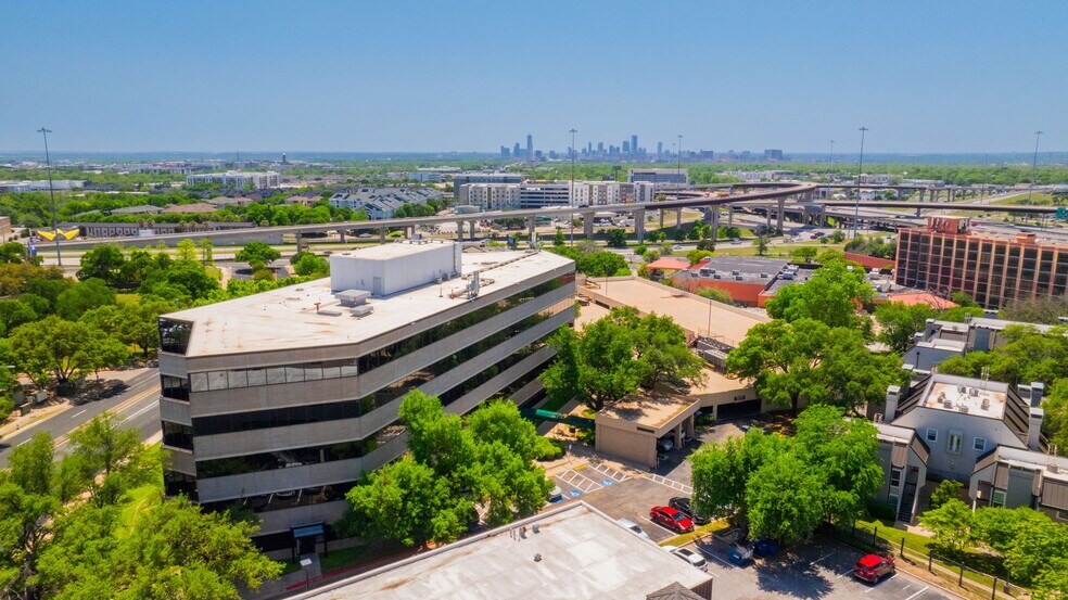 More Photos Of 6300 La Calma Dr, Austin Office For Lease