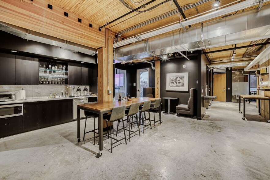 More Photos Of 4353 S Upton Ave, Minneapolis Office Residential For Lease