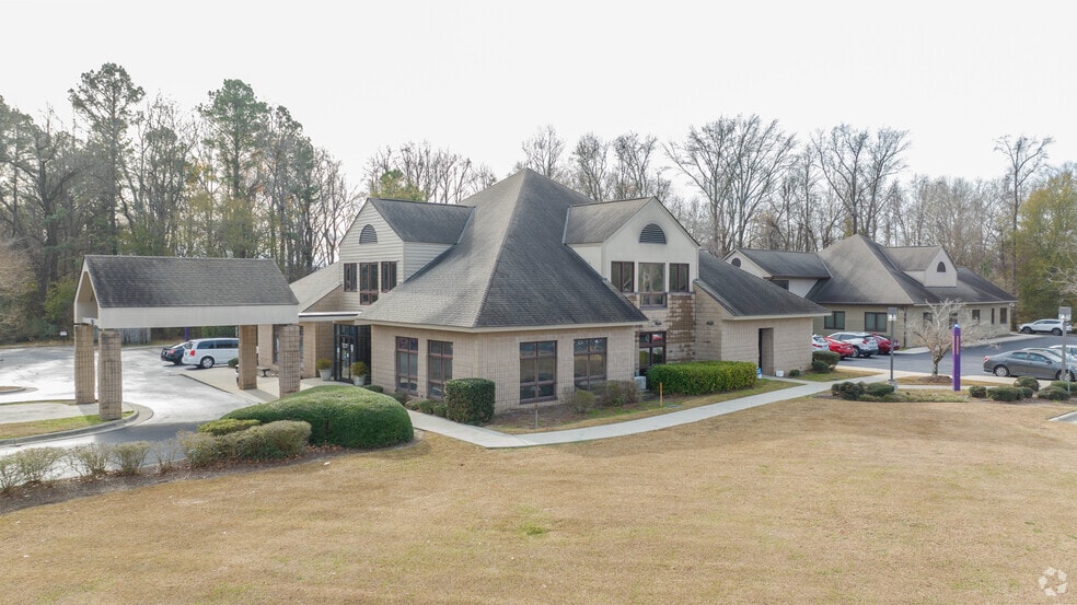 More Photos Of 905 Johns Hopkins Dr, Greenville Medical For Sale
