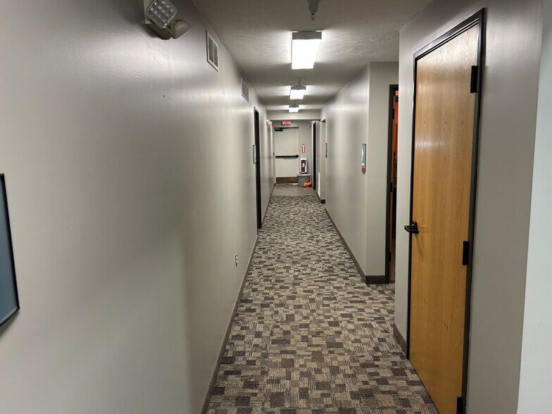 More Photos Of 4975 E Traverse Hwy, Traverse City Specialty For Lease