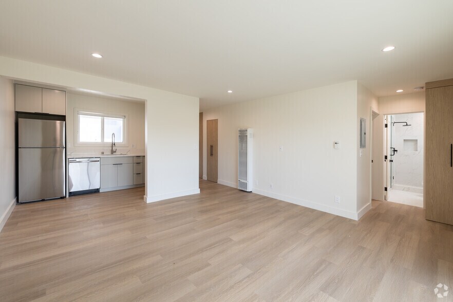 More Photos Of 1334 Barry Ave, Los Angeles Apartments For Sale