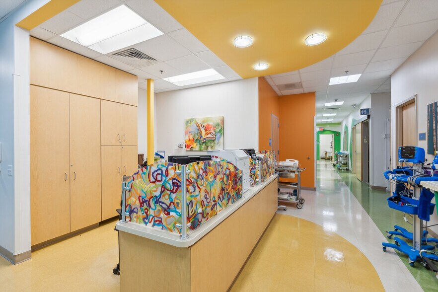 More Photos Of 1676 E Lancaster Ave, Paoli Freestanding For Sale